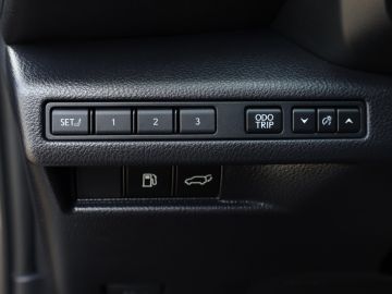 Lexus LBX